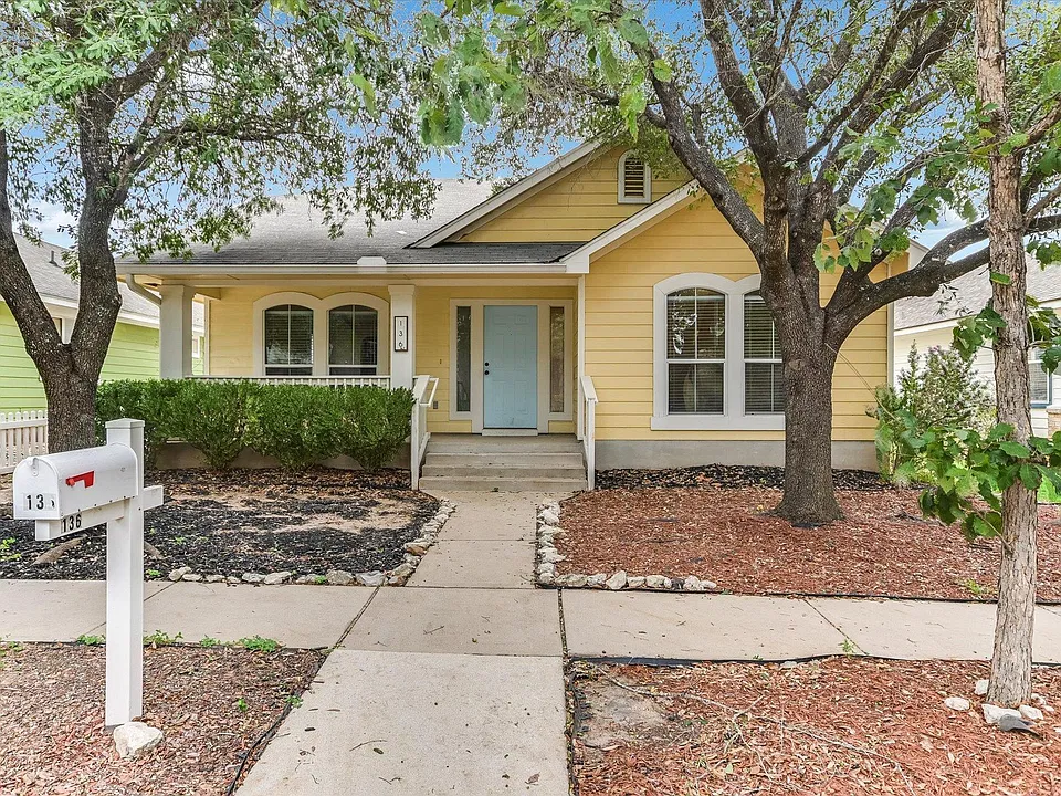 136 Strawn