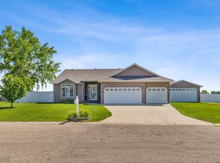 1201 11th Ave SE, Barnesville, MN 56514