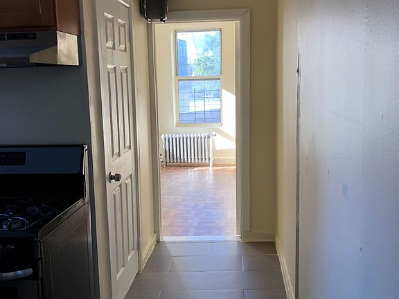 6EF9DB09-08A8-4B3A-B343-57C8AEF5BE2F