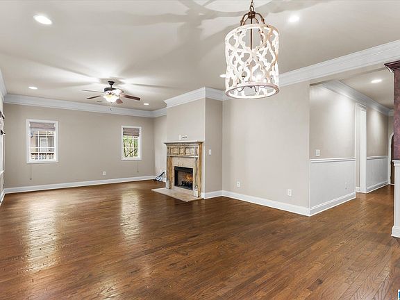5th image of 24109 Portobello Rd