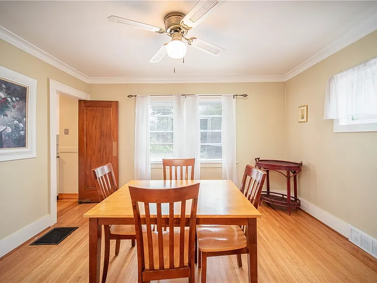 101 Crittenden Blvd — Photo 4