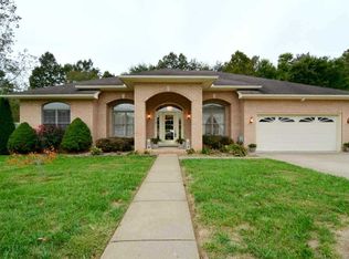 8908 Yorktown Rd, Evansville, IN 47725