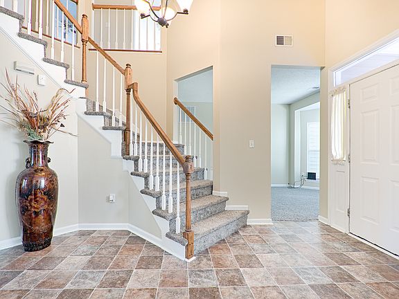 2nd image of 9114 Clifton Meadow Dr