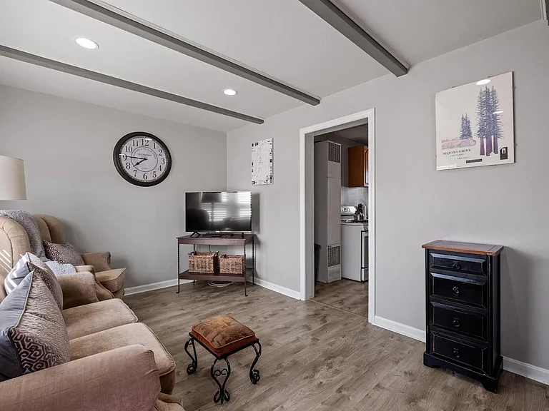 792 Grove St #3 — Photo 6