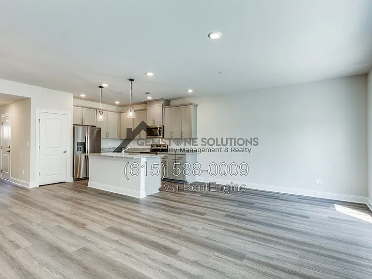 204 Douglas Bend Rd #1402 — Photo 16