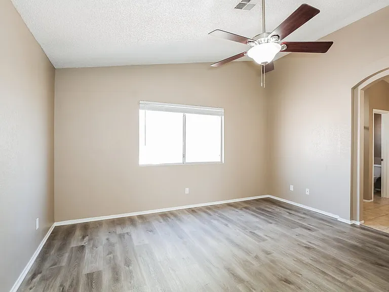 5120 Palo Pinto Ln — Photo 10