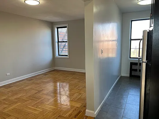 Rented by Jose Mendez, LREB | media 11