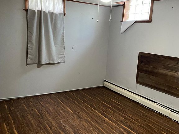 5th image of 927 W High St Unit C