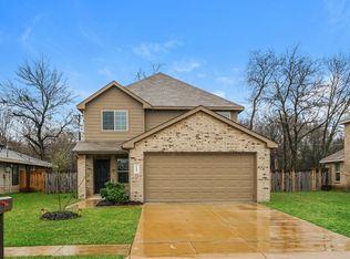 1605 Cardinal Dr, Ennis, TX 75119