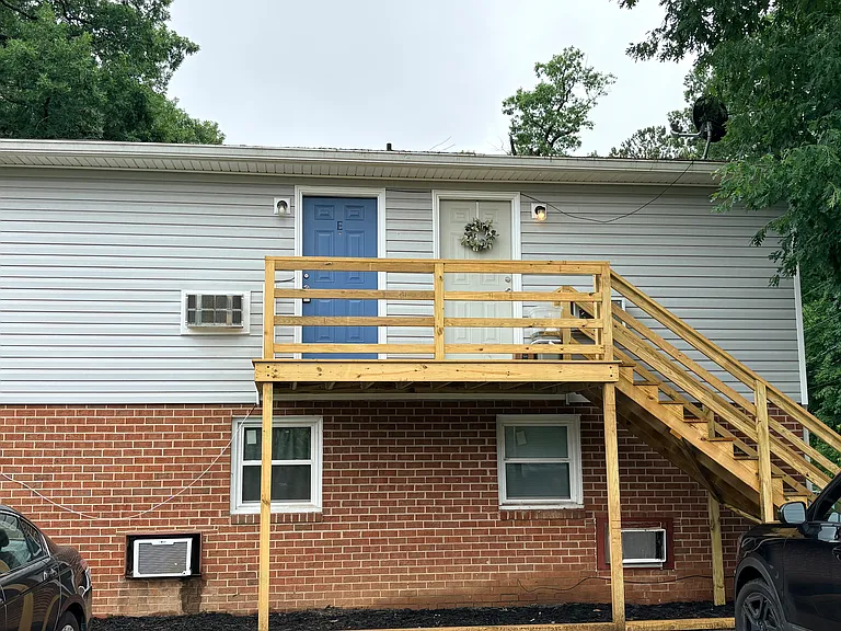 6247 Jefferson Park Rd #E — Photo 11