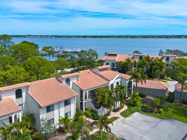 2516 NW Seagrass Drive #8b, Palm City, FL 34990