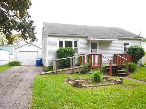 210 S New York St, Remington, IN 47977