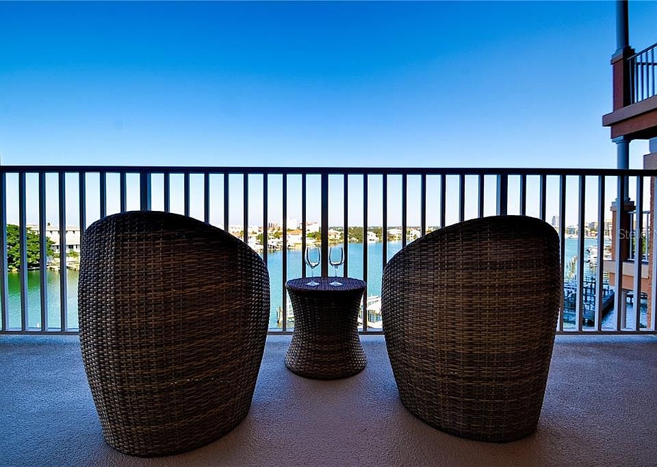 1st image of 530 S Gulfview Blvd APT 503