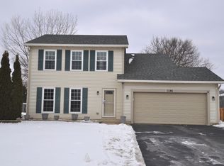 1146 E Tedy Ct, Round Lake Beach, IL