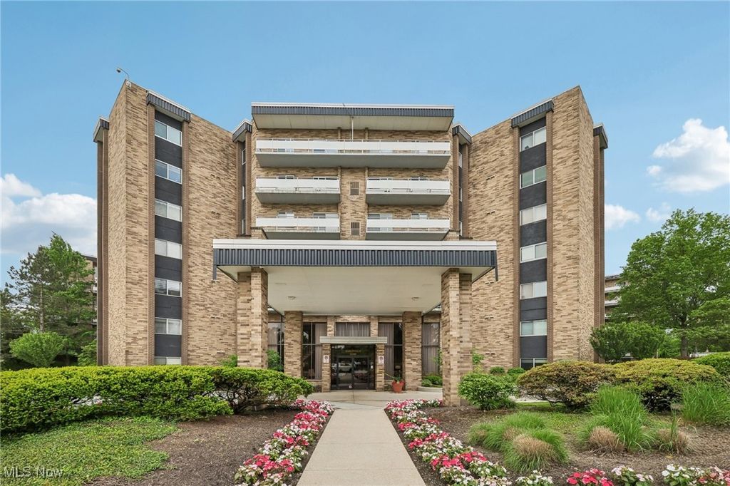 Real estate listing image