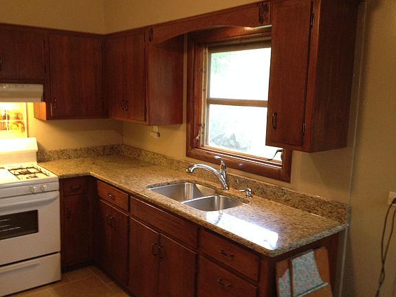 3rd image of 3S475 Curtis Ave