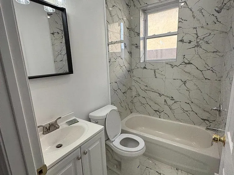 2535 N 8th St #2 — Photo 7