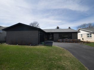 1022 S Church Rd, Mount Prospect, IL 60056