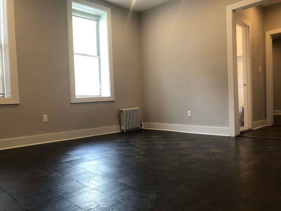2nd image of 3841 18th Ave #1A