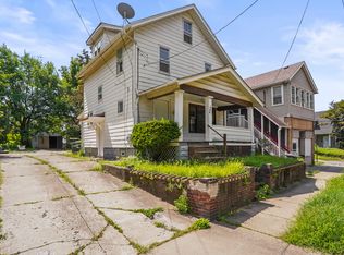 1260 Newton St, Akron, OH 44305