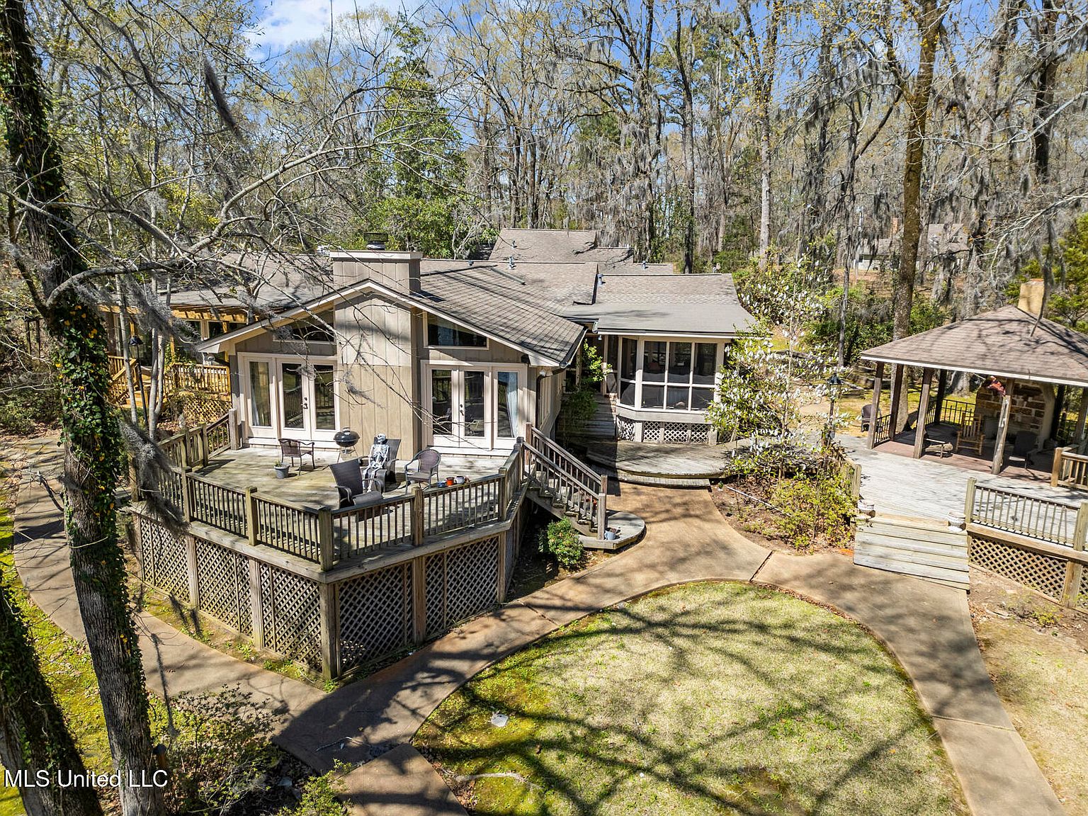 784 Lake Cavalier Rd, Madison, MS 39110 | Zillow