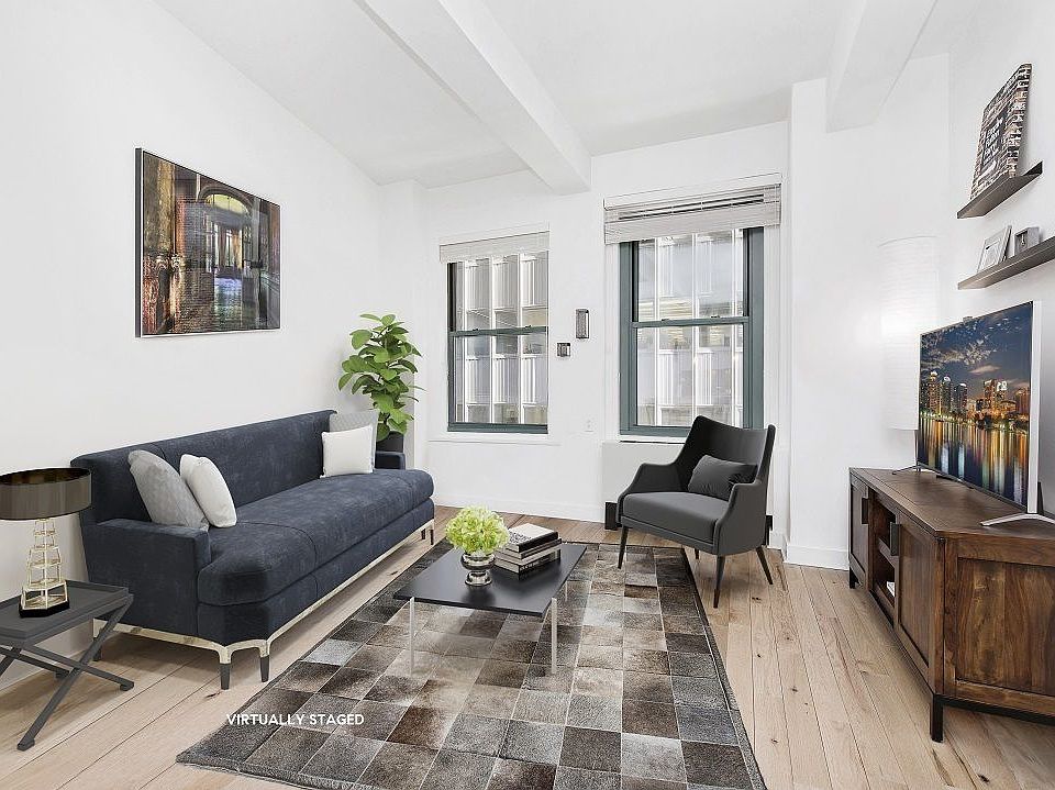1st image of 80 John St APT 4I