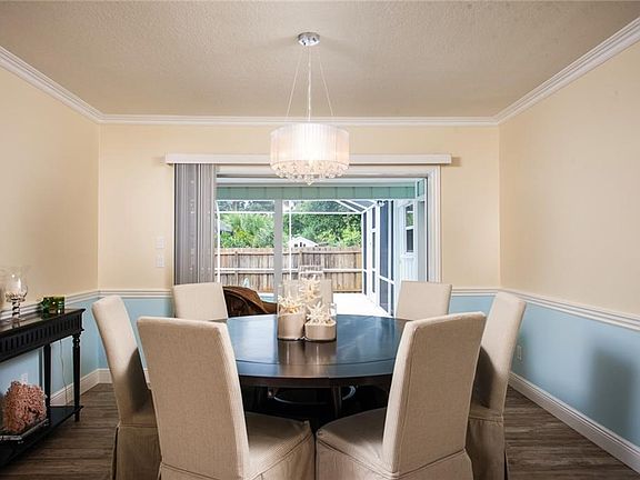 5th image of 3715 Mockingbird Dr