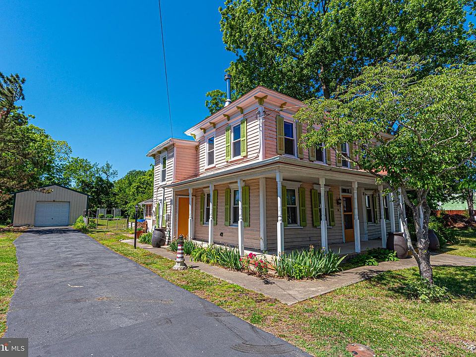 1st image of 14 Main St