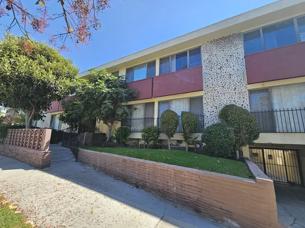 910 N Spaulding Ave APT 12A, West Hollywood, CA 90046