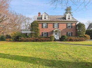 56 Church Ln, Scarsdale, NY 10583