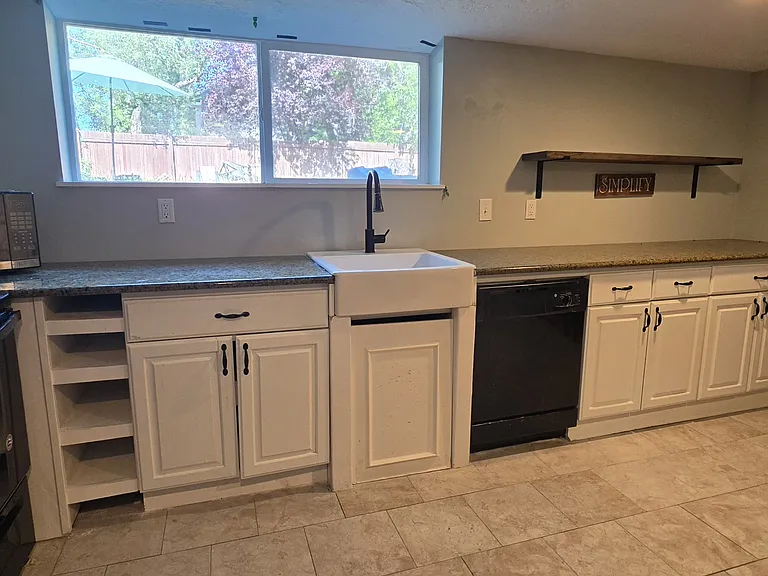 5920 S Highland Dr #2 — Photo 2