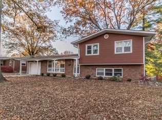 631 Notre Dame Ave, Edwardsville, IL 62025