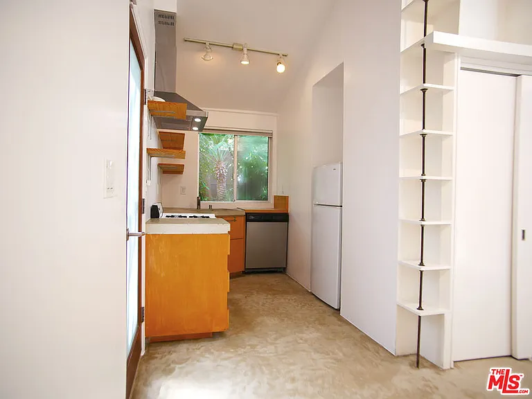 625 Santa Clara Ave — Photo 33