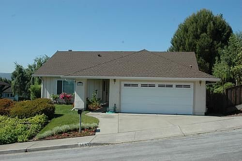 1st image of 8685 Waterford Ct