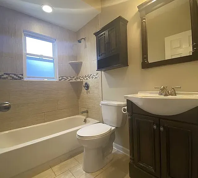 15 William St #1 — Photo 1