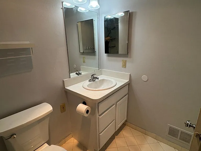 2802 Willow Ct — Photo 19