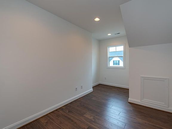 Caroline Second Floor Office