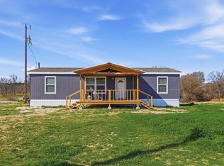 7553 Hutcheson Hill Rd, Springtown, TX 76082
