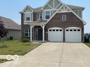 852 Starflower Trce, Greenwood, IN 46143
