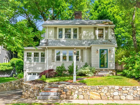 45 Pine Ridge Rd, Arlington, MA 02476
