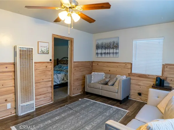 40041 Forest Rd, Big Bear Lake, CA 92315