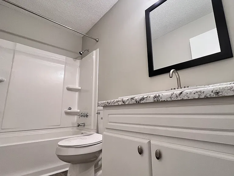 144 Country Village Ct — Photo 10