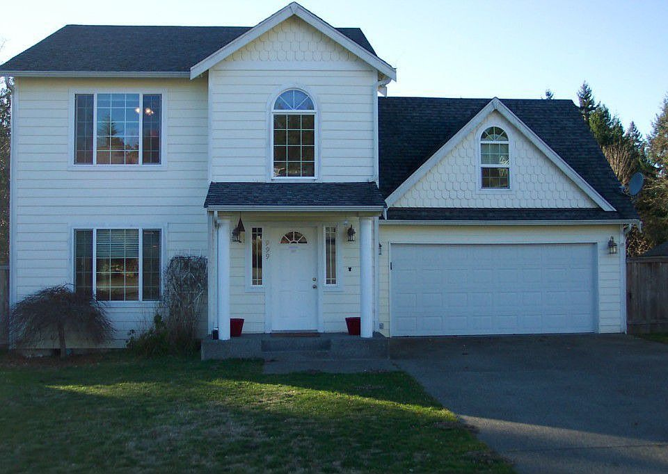 1st image of 999 NW Durango Ct