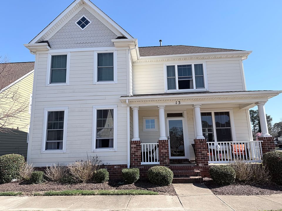 1st image of 13 Rockingham Dr