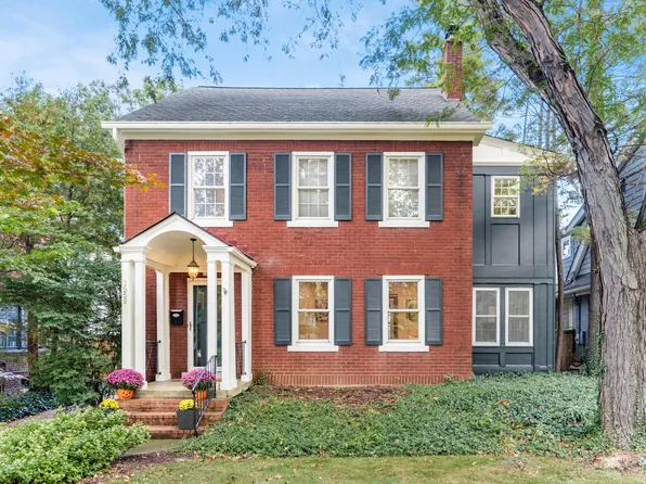 2558 Bryden Rd, Columbus, OH 43209