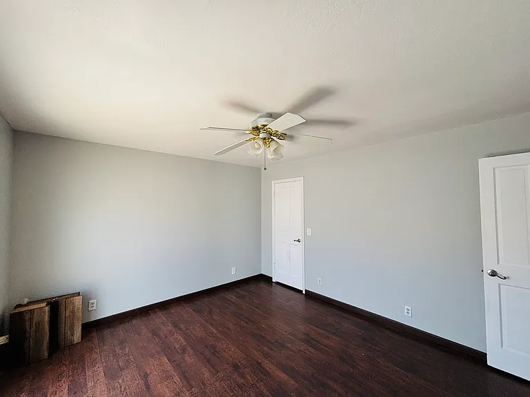 E Alameda Dr — Photo 20