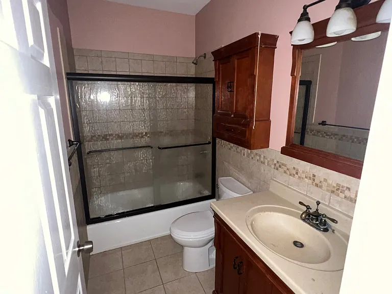 28 Central Ave #1 — Photo 3