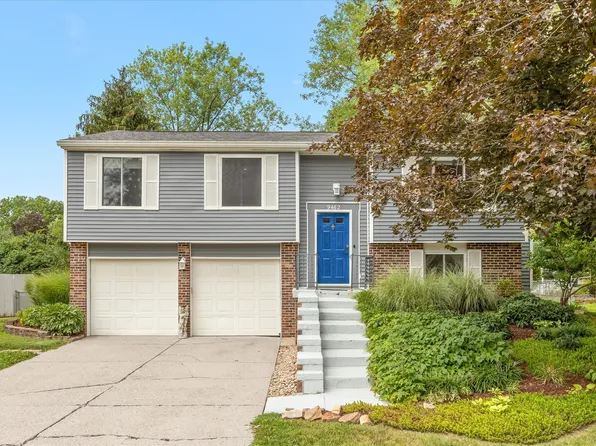 9462 Bent Brook Dr, Indianapolis, IN 46250