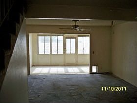 2nd image of 2101 E Brooks Ave