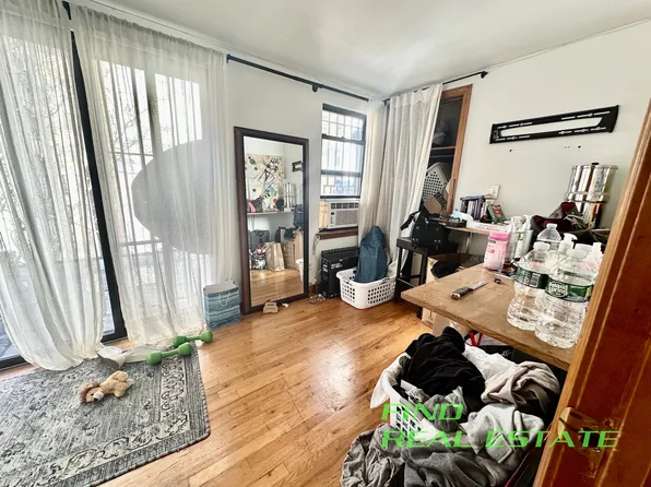 107 West 69th Street image 14 of 17